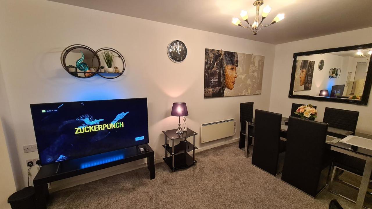 Luxury 2 Bed Apt With Free Wi-Fi & Parking マンチェスター エクステリア 写真