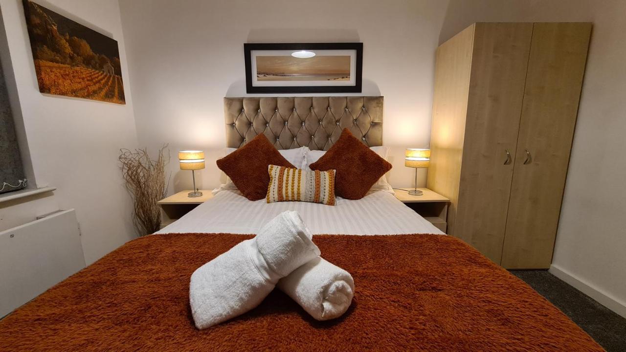 Luxury 2 Bed Apt With Free Wi-Fi & Parking マンチェスター エクステリア 写真