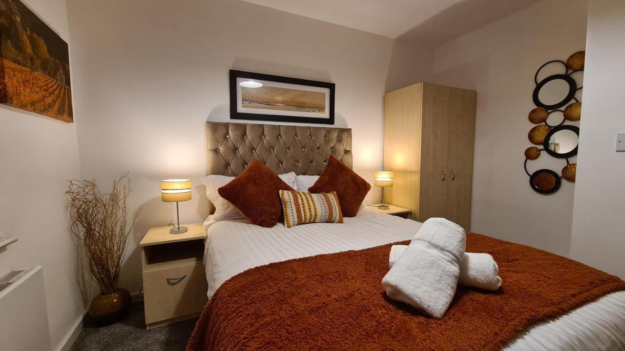 Luxury 2 Bed Apt With Free Wi-Fi & Parking マンチェスター エクステリア 写真