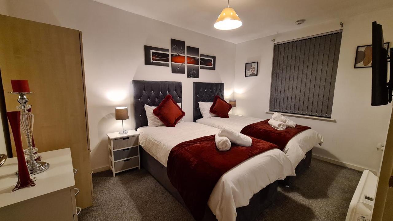Luxury 2 Bed Apt With Free Wi-Fi & Parking マンチェスター エクステリア 写真